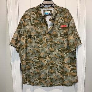 Magellan Outdoors Camo Fish Gear Shirt in Green and Brown - 2XL